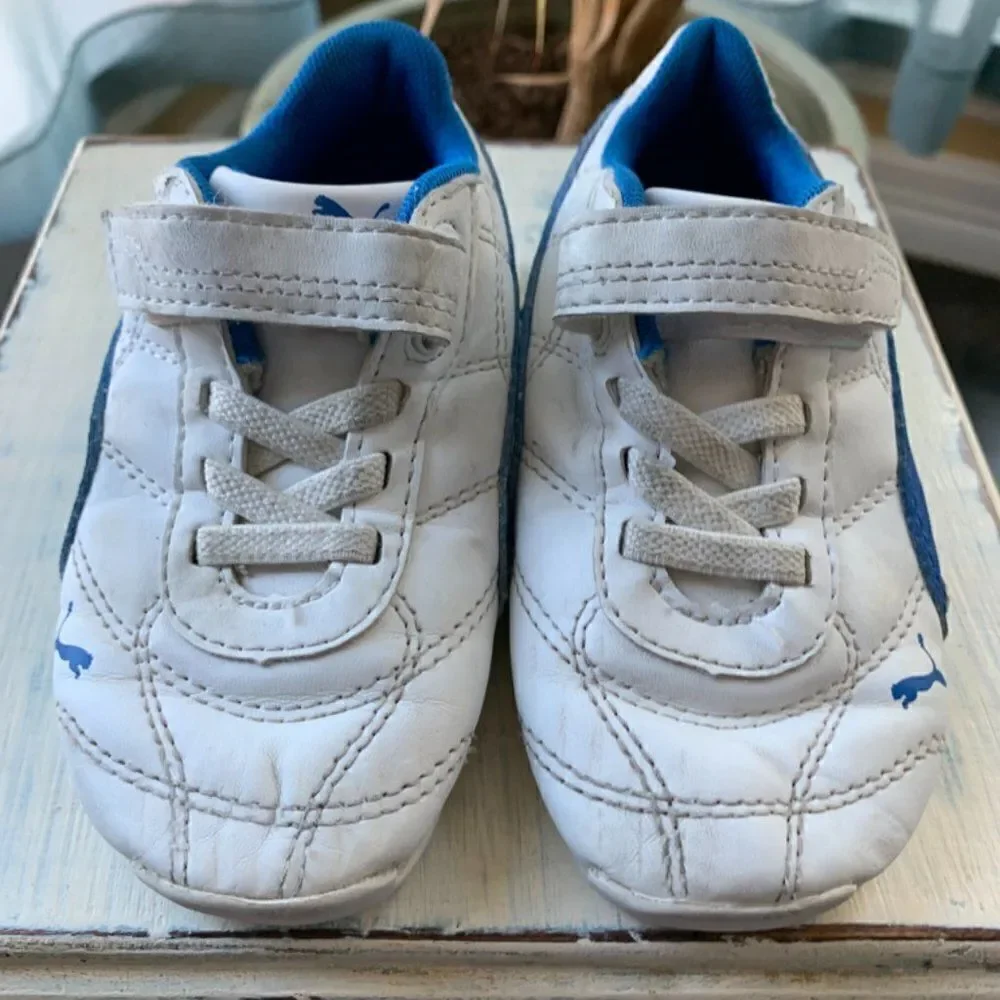 Puma Velcro Sneaker Blue Boys Size 6